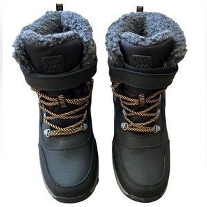 Boys Winter or Snow Boots